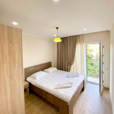 Room 27 In קוטאיסי מראה חיצוני תמונה